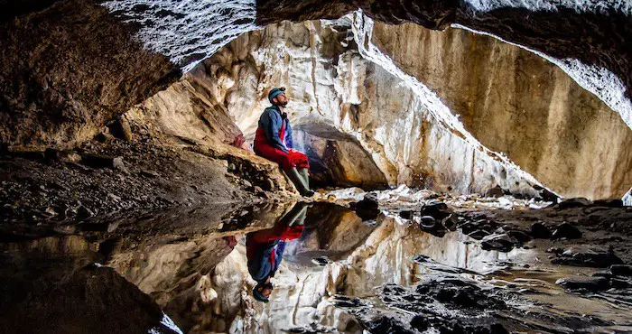 Lost Earth Adventures Caving Adventure Settle Yorkshire